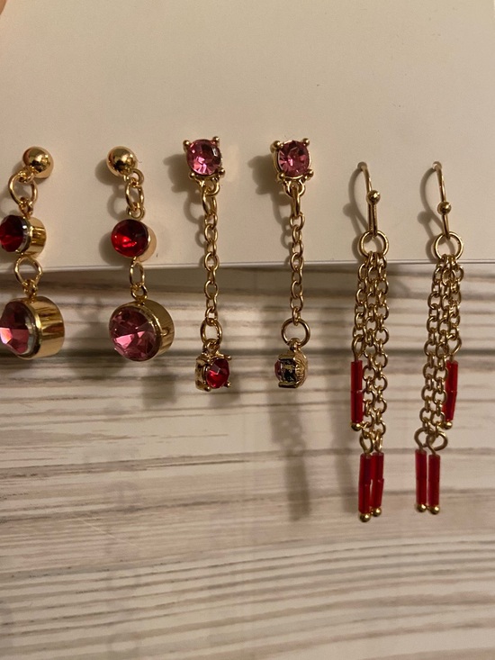 Laundry By Shelli Segal Jewelry - Laundry by Shelli segal Goldtone pink red earrings set